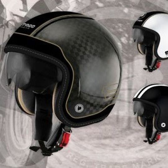 Bultacos neue MK2-Helme. Bultacos neue MK2-Helme.
