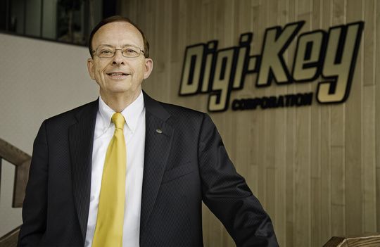 Mark Larson, Digi-Key: Tritt nach 39 Jahren an der Spitze von Digi-Key hinter die Kulissen. Mark Larson, Digi-Key: Tritt nach 39 Jahren an der Spitze von Digi-Key hinter die Kulissen.
