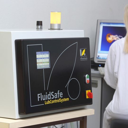 Mit Fluid-Safe erzielen Anwender in der Metall verarbeitenden Industrie signifikante Vorteile bei der Überwachung und Einstellung von wassermischbaren Kühlschmierstoffen.