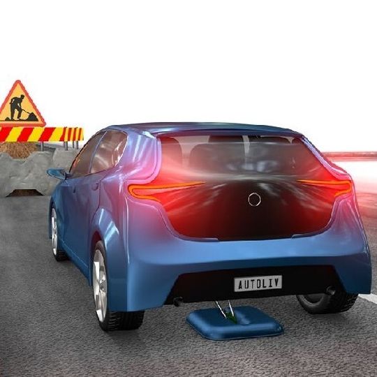 Die Vakuumbremse von Autoliv soll den Stadtverkehr sicherer machen. Die Vakuumbremse von Autoliv soll den Stadtverkehr sicherer machen.