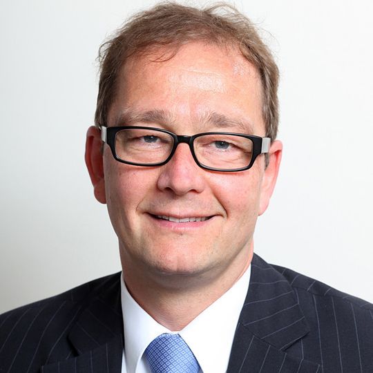 Dr. Oliver Oswald, Partner bei MHP und CEO der rumänischen Gesellschaft, betont die gute Situation bei den IT-Fachkräften in Rumänien. Dr. Oliver Oswald, Partner bei MHP und CEO der rumänischen Gesellschaft, betont die gute Situation bei den IT-Fachkräften in Rumänien.