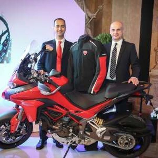 Die beiden "Professor Ferdinand Porsche"-Preisträger Federico Sabbioni, Ducati Motor Holding S.p.A. (links) und Luigi Ronco, Dainese S.p.A. Die beiden "Professor Ferdinand Porsche"-Preisträger Federico Sabbioni, Ducati Motor Holding S.p.A. (links) und Luigi Ronco, Dainese S.p.A.