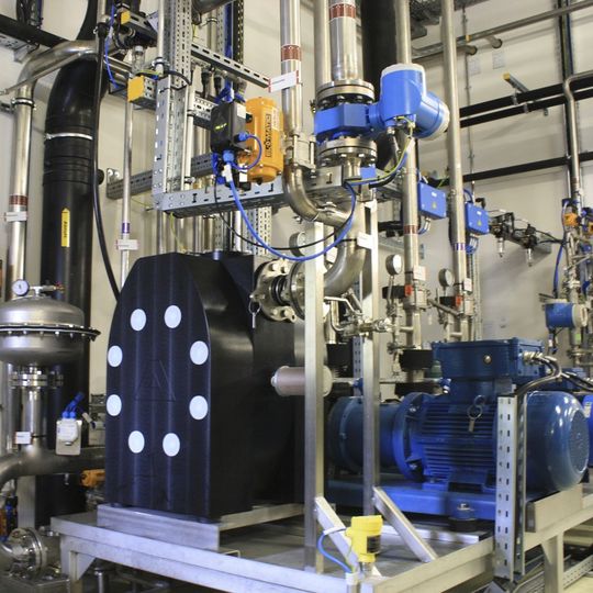 Bei der Herstellung zahlloser Produkte bzw. der Durchführung einer großen Breite industrieller Prozesse ist der Einsatz schädlicher oder gefährlicher Chemikalien unvermeidlich. Bei der Herstellung zahlloser Produkte bzw. der Durchführung einer großen Breite industrieller Prozesse ist der Einsatz schädlicher oder gefährlicher Chemikalien unvermeidlich.