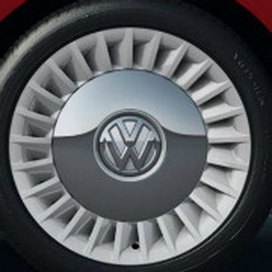 Volkswagen wollte den Vertrieb einer VW-Radkappe einschränken. Nun beraten die BGH-Richter darüber.