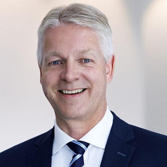Seit dem 15. Juni 2015 ist Swen Rehders neuer CEO von NTT Data in Deutschland. Seit dem 15. Juni 2015 ist Swen Rehders neuer CEO von NTT Data in Deutschland.