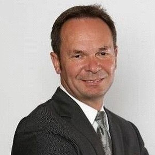 Frank J. Delesen wird neuer Geschäftsführer der Pirelli Deutschland GmbH. Frank J. Delesen wird neuer Geschäftsführer der Pirelli Deutschland GmbH.