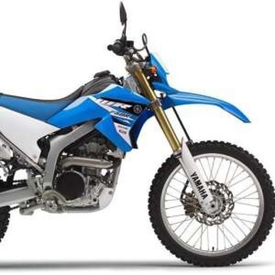 Yamaha ruft seine Enduro WR250R/X (Typ DG20) zurück. Yamaha ruft seine Enduro WR250R/X (Typ DG20) zurück.