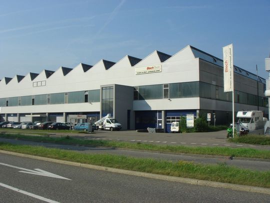 Die Blech Tech AG investiert trotz Frankenstärke in den Standort Schweiz. Die Blech Tech AG investiert trotz Frankenstärke in den Standort Schweiz.