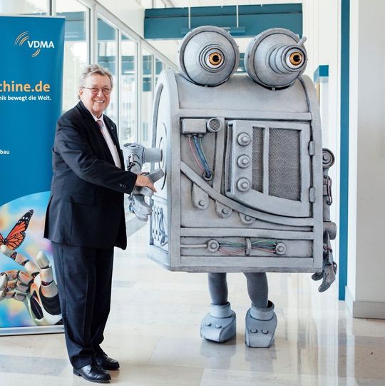 Mit der Initiative „Talentmaschine“ will der VDMA junge Menschen für den Maschinenbau begeistern. Mit der Initiative „Talentmaschine“ will der VDMA junge Menschen für den Maschinenbau begeistern.