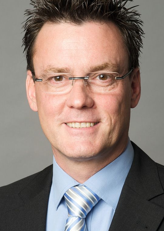 Norbert Ott, Aucotec: „Die Idee des Konfigurierens ist grundsätzlich ein entscheidender Schritt in Richtung mehr Effizienz, denn fertige Bausteine zu einem neuen Ganzen zusammenzu- fügen, spart natürlich Arbeit und Zeit.“