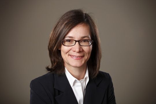 „Von der Leitidee des Unternehmens ,Dräger. Technik für das Leben‘ haben wir das Arbeitgeberversprechen ,Dafür lohnt es sich zu arbeiten‘ abgeleitet“, Sabrina Ufferheide, HR-Managerin bei den Drägerwerken und dort zuständig für das Thema Employer Branding. „Von der Leitidee des Unternehmens ,Dräger. Technik für das Leben‘ haben wir das Arbeitgeberversprechen ,Dafür lohnt es sich zu arbeiten‘ abgeleitet“, Sabrina Ufferheide, HR-Managerin bei den Drägerwerken und dort zuständig für das Thema Employer Branding.
