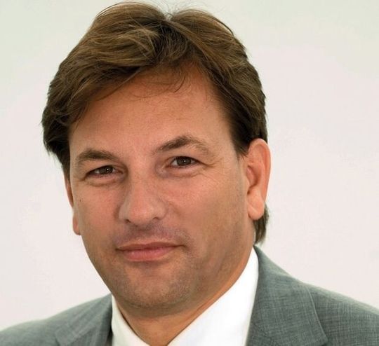 Codico-Geschäftsführer Sven Krumpel: „Wir sind gewappnet, um zusätzlich zum Design-in auch im logistischen Bereich eine Top Performance zu bringen! Durch die verbesserten Logistikleistungen werden wir noch kundenfreundlicher agieren können“ Codico-Geschäftsführer Sven Krumpel: „Wir sind gewappnet, um zusätzlich zum Design-in auch im logistischen Bereich eine Top Performance zu bringen! Durch die verbesserten Logistikleistungen werden wir noch kundenfreundlicher agieren können“