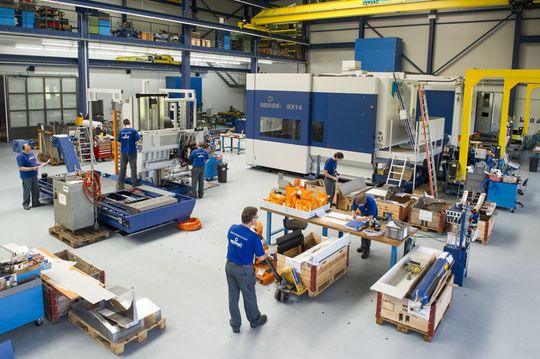 Ambiance aérée et très claire chez le fabricant de machines Reiden. Ambiance aérée et très claire chez le fabricant de machines Reiden.