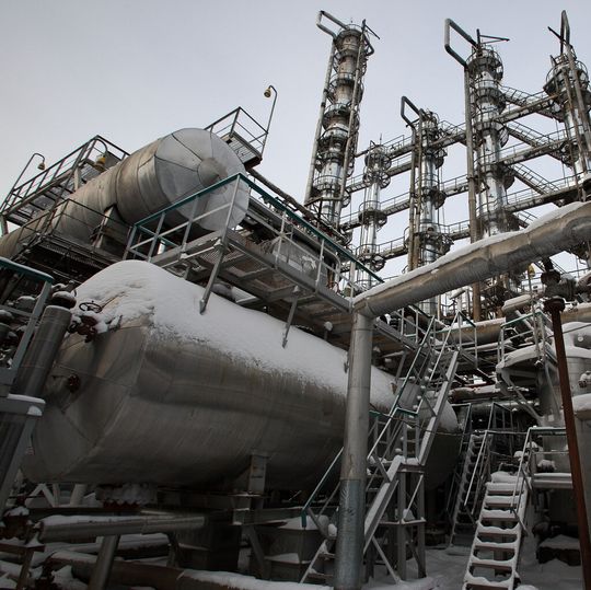 Gazprom baut eine weitere Gasaufbereitungsanlage nahe der russischen Stadt Svobodny im Bezirk Amur. Das Bild zeigt die Gasaufbereitungsanlage Yuzhno-Balikskiy.