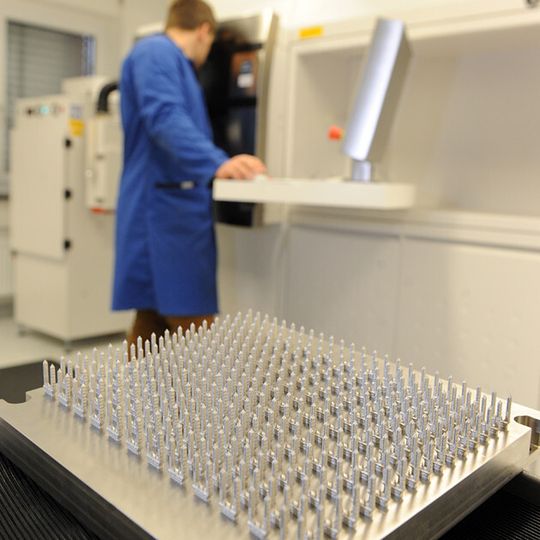 Der 3D-Druck-Dienstleister hat wegen drohender Zahlungsunfähigkeit die Eröffnung des Insolvenzverfahrens beantragt. Der 3D-Druck-Dienstleister hat wegen drohender Zahlungsunfähigkeit die Eröffnung des Insolvenzverfahrens beantragt.