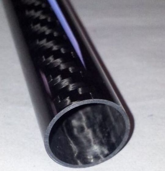 Die 5. Fachtagagung Carbon Composites in Augsburg verrät den Besuchern, wie sich hochbelastbare Torsionsrohre aus CFK herstellen lassen, und was dabei zu beachten ist. Felix Brandmayer spricht über die Ergebnisse aus einem Projekt des Spitzenclusters MAI-Carbon. Die 5. Fachtagagung Carbon Composites in Augsburg verrät den Besuchern, wie sich hochbelastbare Torsionsrohre aus CFK herstellen lassen, und was dabei zu beachten ist. Felix Brandmayer spricht über die Ergebnisse aus einem Projekt des Spitzenclusters MAI-Carbon.