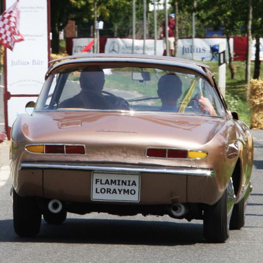Lancia Loraymo: Das skurrile 5oer-Jahre-Modell auf Basis des Lancia Flaminia Coupé stammt aus der Feder des berühmten Industrie-Designers Raymond Loewy. Lancia Loraymo: Das skurrile 5oer-Jahre-Modell auf Basis des Lancia Flaminia Coupé stammt aus der Feder des berühmten Industrie-Designers Raymond Loewy.
