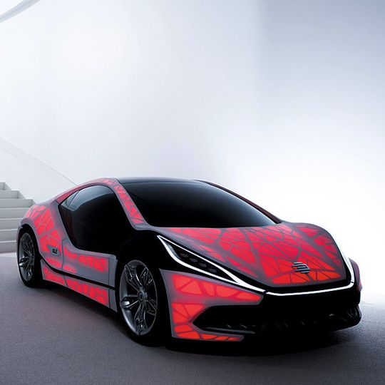 EDAG präsentiert auf der IAA als Deutschland-Premiere ihr PKW-Konzept der Zukunft, den „EDAG Light Cocoon“. EDAG präsentiert auf der IAA als Deutschland-Premiere ihr PKW-Konzept der Zukunft, den „EDAG Light Cocoon“.