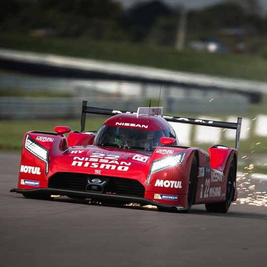 Nissan zieht sich zu Test- und Überarbeitungszwecken aus der WEC zurück. Nissan zieht sich zu Test- und Überarbeitungszwecken aus der WEC zurück.