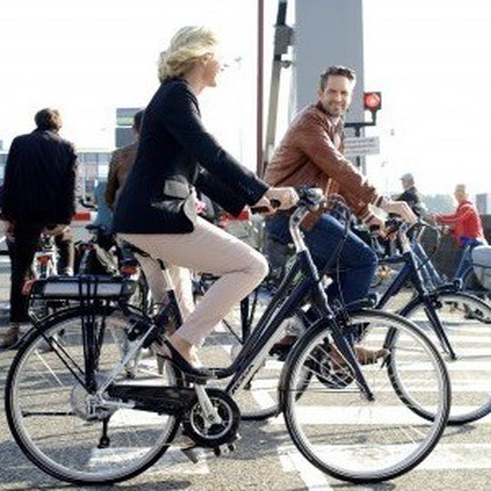 Ein Pedelec ist kein Kraftfahrzeug im Sinne des Straßenverkehrsgesetzes. Ein Pedelec ist kein Kraftfahrzeug im Sinne des Straßenverkehrsgesetzes.