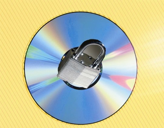 Dank Software Escrow sollen Behörden die Möglichkeit erhalten, ihre IT-Investitionen besser zu schützen. Dank Software Escrow sollen Behörden die Möglichkeit erhalten, ihre IT-Investitionen besser zu schützen.