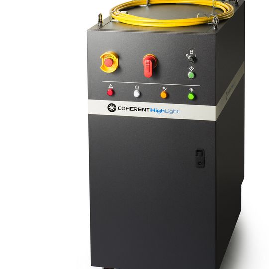 Highlight-FL-Laser aller Leistungsstufen von Coherent sind mit verschiedenen für das Schneiden und Schweißen von Metallen und Legierungen spezifischen Ausgangs-Führungsfasermaterialien erhältlich. Highlight-FL-Laser aller Leistungsstufen von Coherent sind mit verschiedenen für das Schneiden und Schweißen von Metallen und Legierungen spezifischen Ausgangs-Führungsfasermaterialien erhältlich.