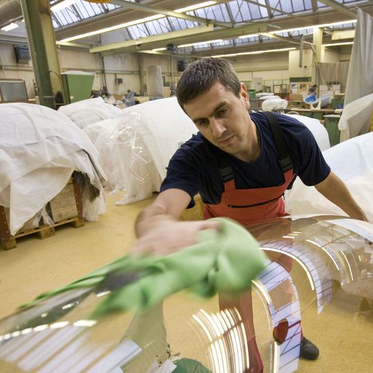 Die Halbjahreszahlen von Swissmem sprechen eine deutliche Sprache: der starke Franken belastet die Schweizer Industrie stark. Die Halbjahreszahlen von Swissmem sprechen eine deutliche Sprache: der starke Franken belastet die Schweizer Industrie stark.