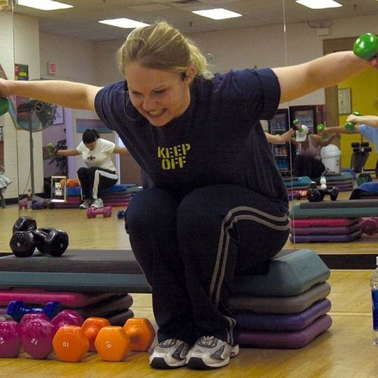 Viele Unternehmen bieten ihren ihren Mitarbeitern Maßnahmen zum Fördern und Bewahren der körperlichen und geistigen Gesundheit an. Viele Unternehmen bieten ihren ihren Mitarbeitern Maßnahmen zum Fördern und Bewahren der körperlichen und geistigen Gesundheit an.