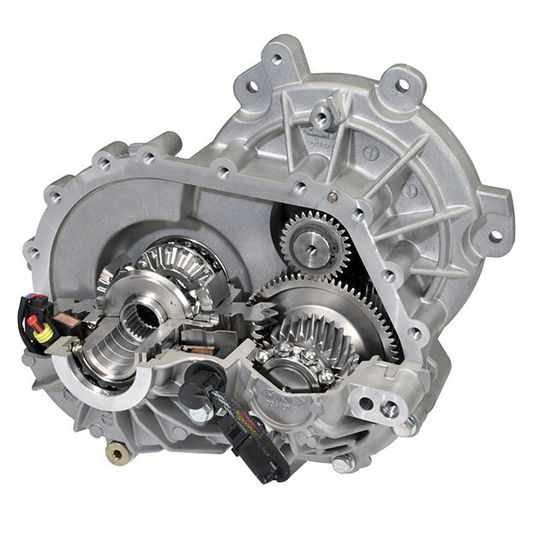 Der Zulieferer stellt auf der IAA unter anderem das neue elektrisches Torque Vectoring eAxle System vor. Der Zulieferer stellt auf der IAA unter anderem das neue elektrisches Torque Vectoring eAxle System vor.