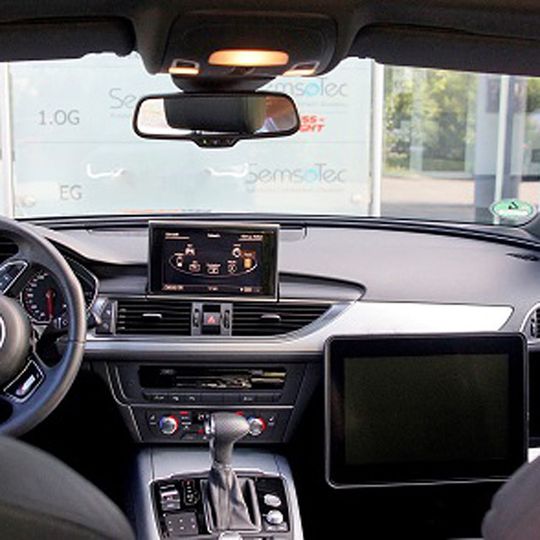 Die SamsoTec Group übernimmt Fast Solutions und erweitert damit sein Know-how in der Gesamtfahrzeugentwicklung. Die SamsoTec Group übernimmt Fast Solutions und erweitert damit sein Know-how in der Gesamtfahrzeugentwicklung.
