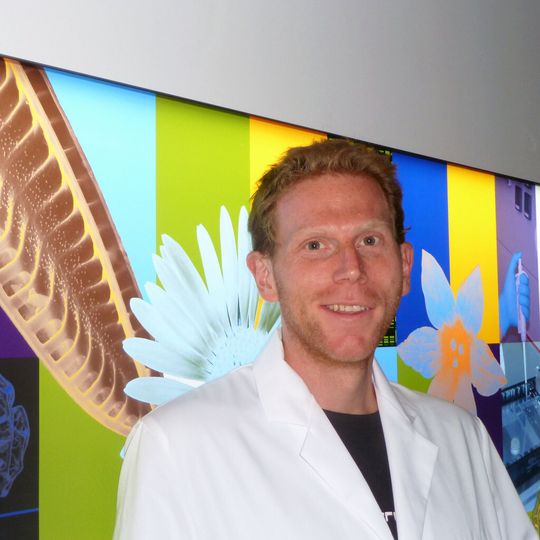 Jonas Zimmermann erhält den Horst Wiehe-Preis der Deutschen Botanischen Gesellschaft Jonas Zimmermann erhält den Horst Wiehe-Preis der Deutschen Botanischen Gesellschaft