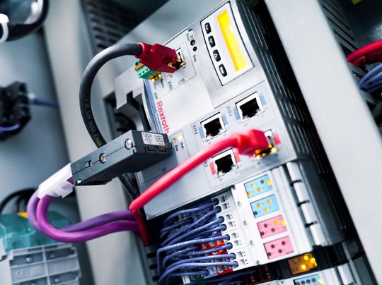 Indramotion MLC Motion-Logic-Control für hydraulische Antriebe.