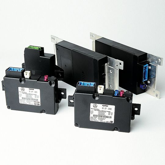 Das Technologie-Unternehmen Peiker stellt seine individuellen Lösungen aus den Bereichen Telematik und Connectivity auf der 66. Internationalen Automobil Ausstellung in Halle 8 am Stand C02 vor. Das Technologie-Unternehmen Peiker stellt seine individuellen Lösungen aus den Bereichen Telematik und Connectivity auf der 66. Internationalen Automobil Ausstellung in Halle 8 am Stand C02 vor.