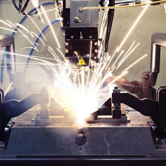 Laserstrahlschweißen von Stahl und Aluminium. Laserstrahlschweißen von Stahl und Aluminium.