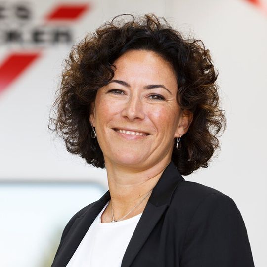 Yvonne Maier Yvonne Maier