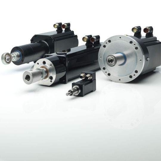 Im Blickpunkt auf der Motek: Die Linearaktuatoren Cyber Force Motors von Wittenstein Cyber Motor. Sie erlauben das Nachschmieren der Spindel im laufenden Betrieb – also ohne wartungsbedingten Maschinenstillstand.