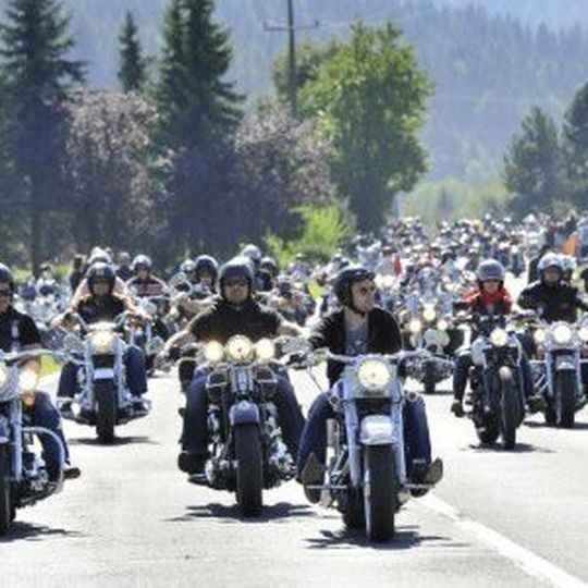 Die große Motorradparade am Samstag rund um die Kärntner Seen war der krönende Abschluss der European-Bike-Week. Die große Motorradparade am Samstag rund um die Kärntner Seen war der krönende Abschluss der European-Bike-Week.