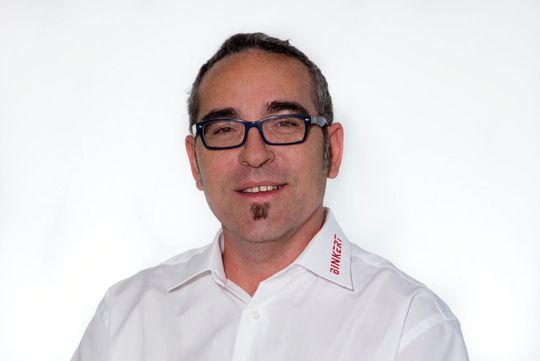 Antonio Ferreira, ingénieur d'application et nouveau responsable de la succursale romande de Josef Binkert SA: « À bientôt à Villaz-St-Pierre... ». Antonio Ferreira, ingénieur d'application et nouveau responsable de la succursale romande de Josef Binkert SA: « À bientôt à Villaz-St-Pierre... ».