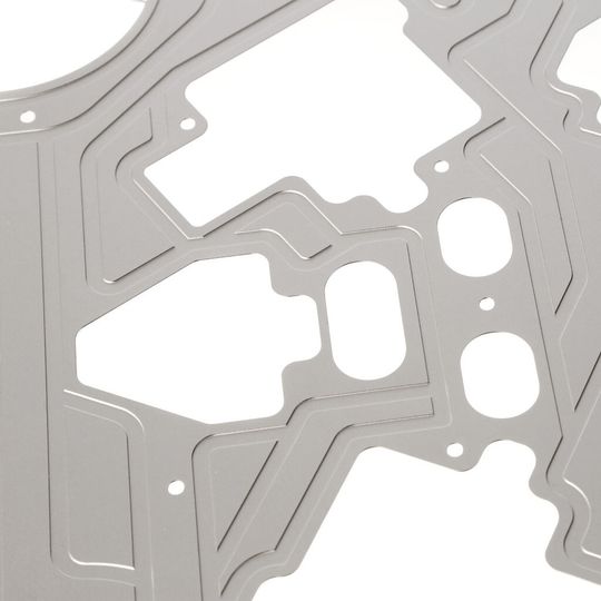 Die Ätztechnik ist die kosteneffiziente Alternative für die Herstellung von Titanplatten in strömungstechnischen Applikationen. Die Ätztechnik ist die kosteneffiziente Alternative für die Herstellung von Titanplatten in strömungstechnischen Applikationen.