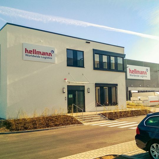 Die neue Hellmann-Niederlassung im Nürnberger Hafen Die neue Hellmann-Niederlassung im Nürnberger Hafen