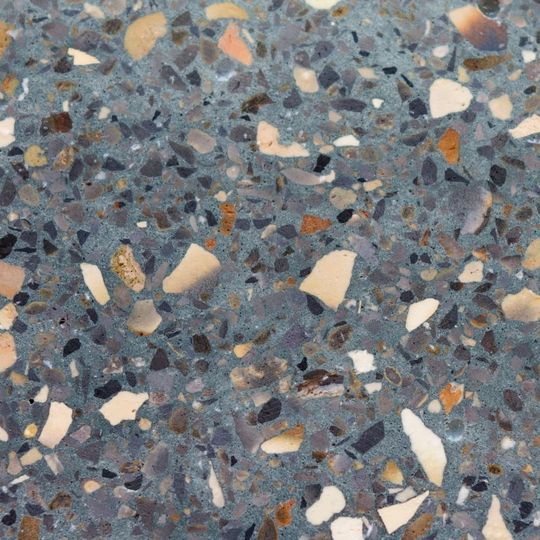 Nanodur-Beton E80 - eine neue Klasse bei den Mineralgusswerkstoffen. Hier ein Schnittbild. Nanodur-Beton E80 - eine neue Klasse bei den Mineralgusswerkstoffen. Hier ein Schnittbild.