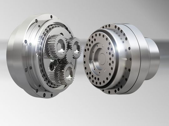 Die kompakten Zykloidgetriebe von Nabtesco erfüllen dank der optimierten Dichtungen und wasserabweisenden Lackierungen die hohen Hygiene-Standards der Lebensmittelindustrie voll und ganz. Die kompakten Zykloidgetriebe von Nabtesco erfüllen dank der optimierten Dichtungen und wasserabweisenden Lackierungen die hohen Hygiene-Standards der Lebensmittelindustrie voll und ganz.