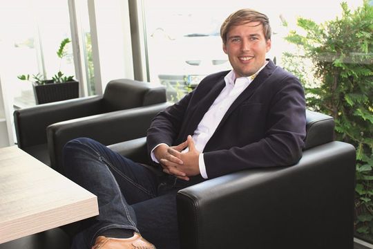René Hüning, geschäftsführender Gesellschafter des Autohauses Renner in Parchim, will mit einem Non-Captive-Konfigurator Onlinevermittlern etwas entgegensetzen.