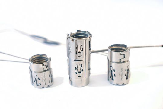 Türk+Hillinger's nozzle heaters now come with an intelligent clamping mechanism. Türk+Hillinger's nozzle heaters now come with an intelligent clamping mechanism.