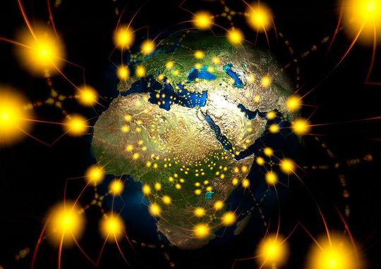 Software frisst die Welt, Technologie greift um sich… Was Unternehmen angesichts dessen tun sollten? Andreas Steinle verrät es uns. Software frisst die Welt, Technologie greift um sich… Was Unternehmen angesichts dessen tun sollten? Andreas Steinle verrät es uns.