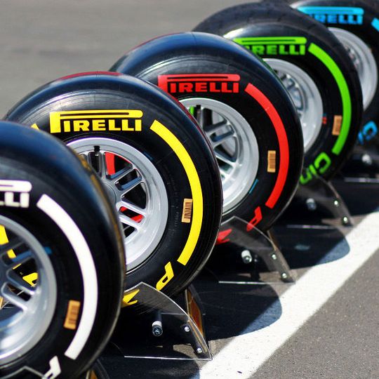 Der italienische Reifenhersteller konnte seinen Vertrag mit der FIA Formel 1 verlängern. Der italienische Reifenhersteller konnte seinen Vertrag mit der FIA Formel 1 verlängern.