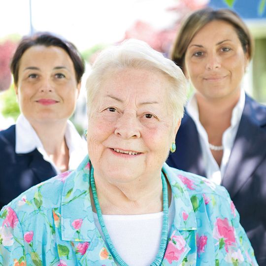 Vizepräsidentinnen von Milltunesil sind Beatrice und Veronica Just, die seit mehreren Jahren ihrer Mutter an der Spitze der Firma zur Seite stehen. Vizepräsidentinnen von Milltunesil sind Beatrice und Veronica Just, die seit mehreren Jahren ihrer Mutter an der Spitze der Firma zur Seite stehen.