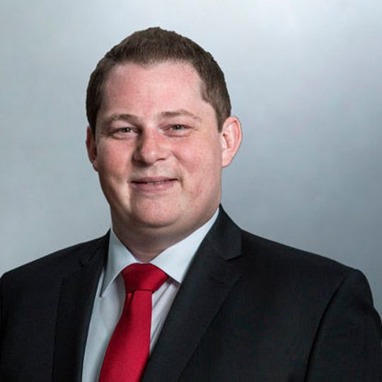 Der Autor: Brian Kurbjuhn, Head of ECM/Portals bei der it-novum GmbH Der Autor: Brian Kurbjuhn, Head of ECM/Portals bei der it-novum GmbH