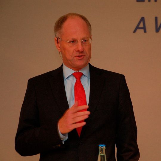 Johann Friedrich Colsman bestätigt die Zunahme des "distance selling" in Europa. Johann Friedrich Colsman bestätigt die Zunahme des "distance selling" in Europa.