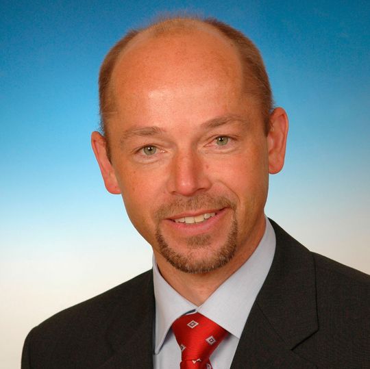 Klaus Rabenstein, Herding, auf dem Schüttgut-Forum 2015: Vorbeugender Explosionsschutz - Vermeiden wirksamer Zündquellen in der Filtertechnik Klaus Rabenstein, Herding, auf dem Schüttgut-Forum 2015: Vorbeugender Explosionsschutz - Vermeiden wirksamer Zündquellen in der Filtertechnik